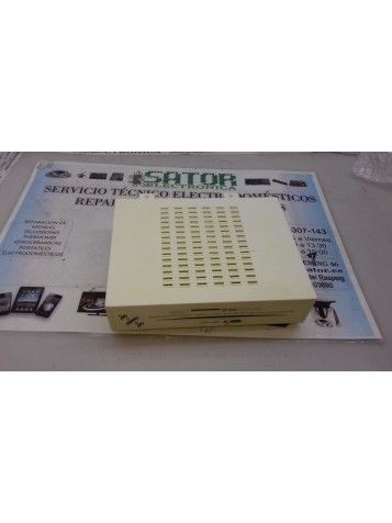DVD TV Peekton 22LC189HDM