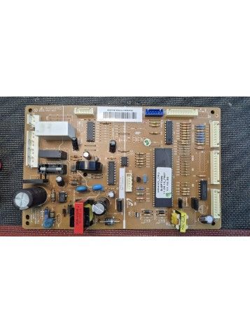 Ejemplo de reparación de circuito frigorífico Samsung DA41-00758A y placa LG EAX62080701 en Sator Electrónica
