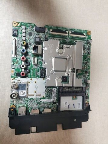 MAIN Board PLACA-MAIN-EAX68253605-MODEL-TV-43UM7400PLB LG para Televisor MAIN Board PLACA-MAIN-EAX68253605-MODEL-TV-43UM7400PLB LG para Televisor