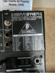 Behringer Xenyx 2442 Fx Averiado