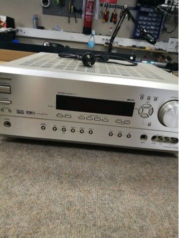 Onkyo Av Reciver TX-SR600E Averiado Onkyo Av Reciver TX-SR600E Averiado