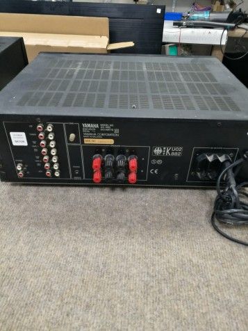 Yamaha Natural Sound Stereo Amplifier AX-490AVERIADO Yamaha Natural Sound Stereo Amplifier AX-490AVERIADO